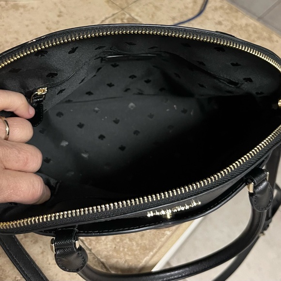 FLASH SALE on all my Kate Spade bags in my closet !!!!! 🏃♀️ 💕 - Picture 5 of 5